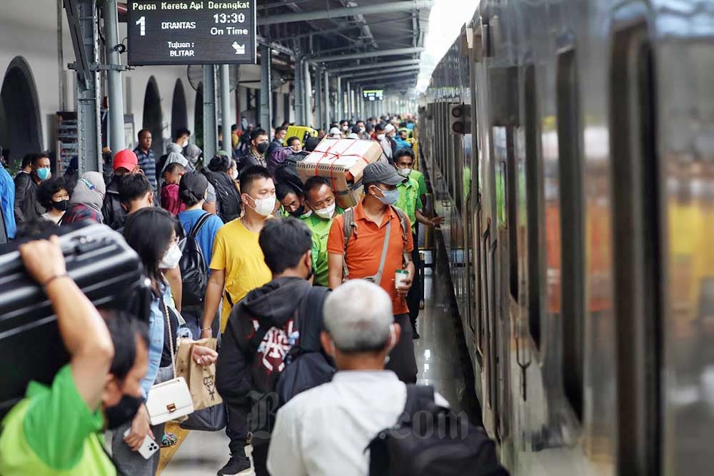 364 Ribu Tiket Kereta Api Ludes Terjual di Libur Juni 2025