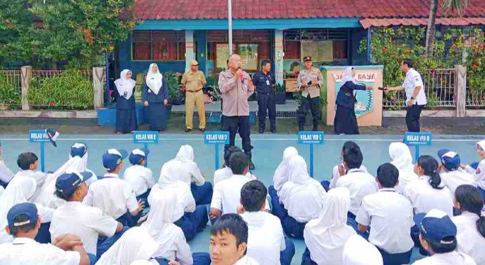 Cegah Tawuran dan Bahaya Narkoba, Polda Metro Beri Penyuluhan ke SMP di Jaktim