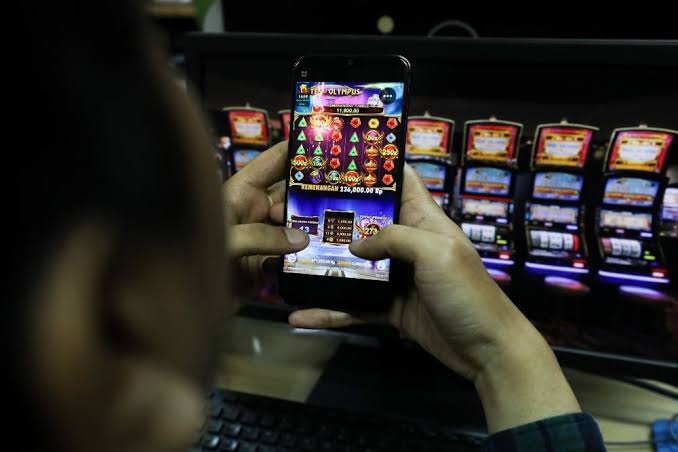 Fakta-Fakta dalam Persidangan Kasus Penjagaan Situs Judi Online