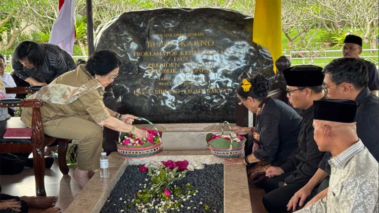 Megawati Ziarah ke Makam Bung Karno di Blitar, Tepat di Hari Kelahirannya
